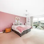 Finest Retreats - The Penthouse At 611 Westgate